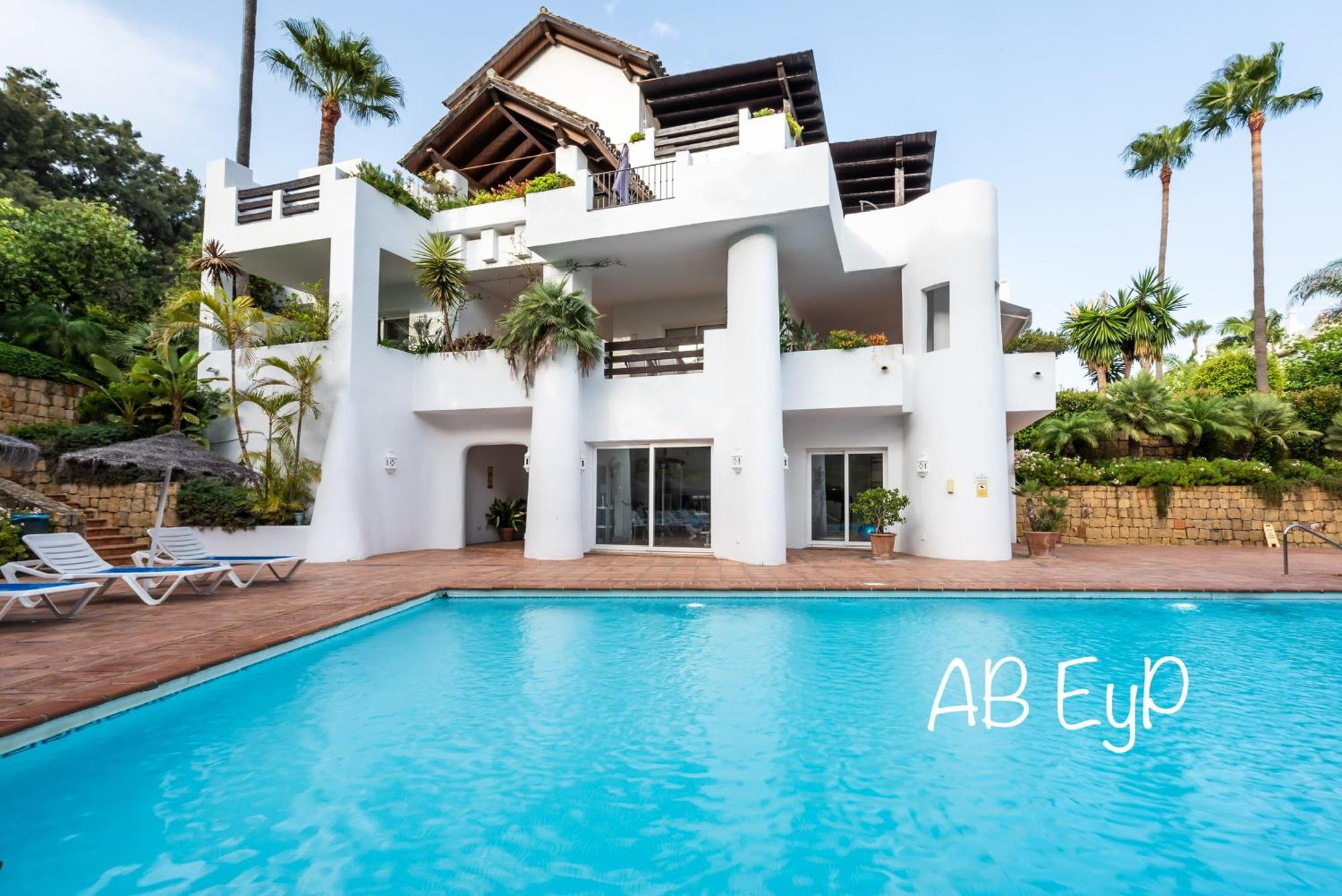 Alcazaba Beach Apartment Estepona Buitenkant foto