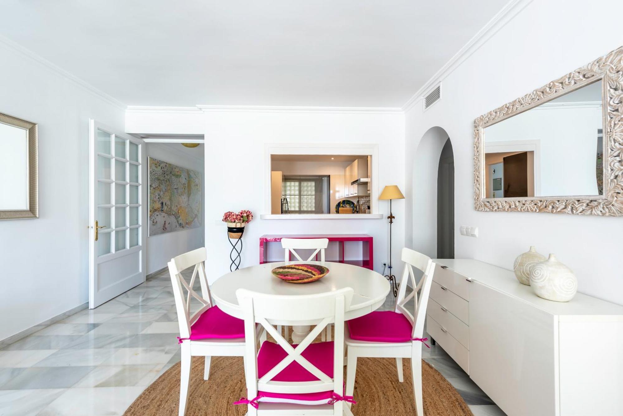 Alcazaba Beach Apartment Estepona Buitenkant foto